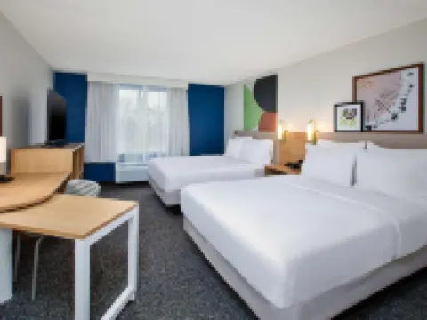 Spark by Hilton Walker Grand Rapids North Hotels in Walker