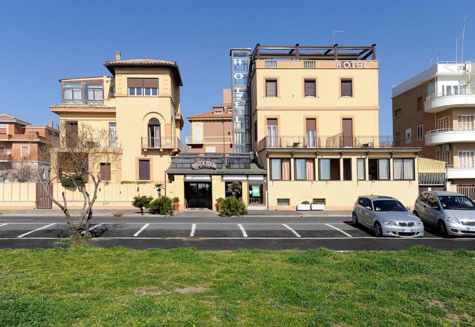 hotel overview picture