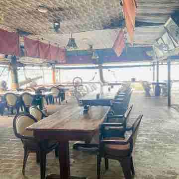 Vasco's Resort Dining/Meeting Rooms