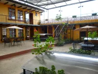 Hotel Temático Mision Colonial
