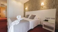 Peregrina Hotel Hotel a Aios