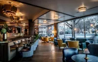 The Dupont Circle - Bữa sáng