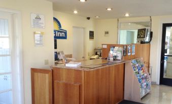 Days Inn by Wyndham Oceanside
