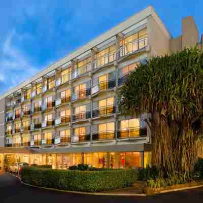 Hotel des Mille Collines Hotel Exterior