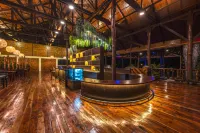 Borneo Sepilok Rainforest Resort - bar