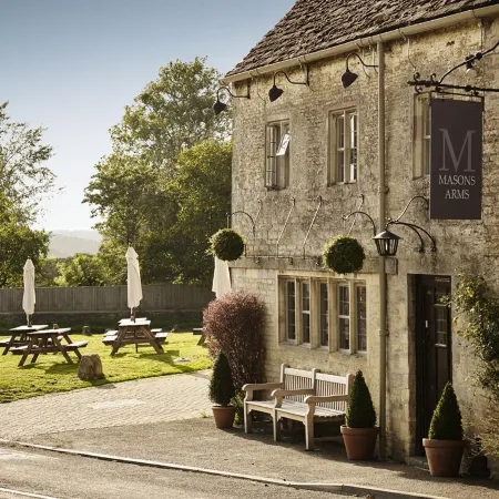 The Masons Arms