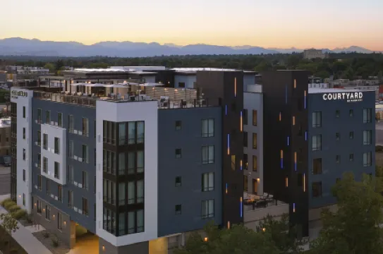 Courtyard by Marriott Denver Downtown West