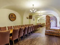 Hotel Stary Pivovar Hotels near Prague 13