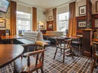 The Norfolk Arms Inn Hotels in Glossop
