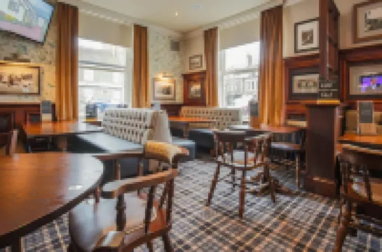 The Norfolk Arms Inn Hotel di Glossop
