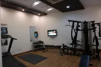 Hyphen Premier-Business Hotel - Gym