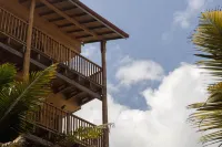 Coast 67 Boutique Hotel - موقف سيارات