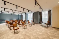 ฮอลิเดย์ อินน์ บูคาเรสต์ - ไทม์ส บาย IHG