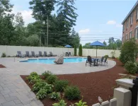 Holiday Inn Express & Suites MERRIMACK by IHG - Pools