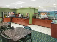 Baymont by Wyndham Decatur IL North Hotels in Forsyth