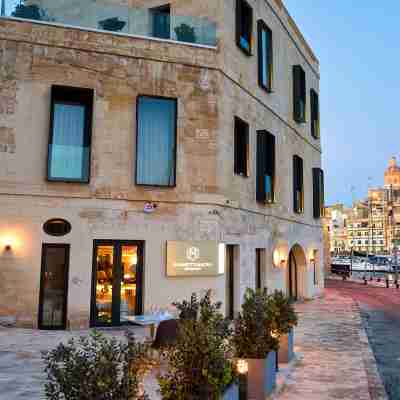Cugo Gran Macina Malta Hotel Exterior