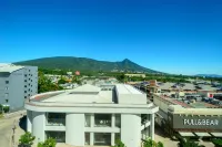 Fairfield by Marriott San Salvador Hotels in 