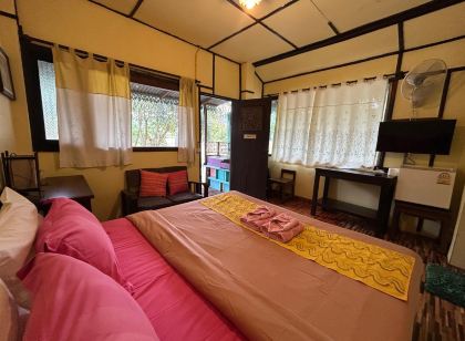 Baan Mai Kon Muang