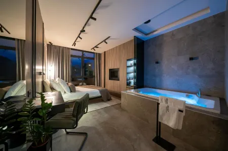 Velvet Rooms & More Отели в г. Смоковић