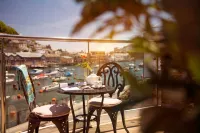 The Old Bridge House - View biển