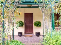 Country Pleasures Bed and Breakfast Hotels in Angaston