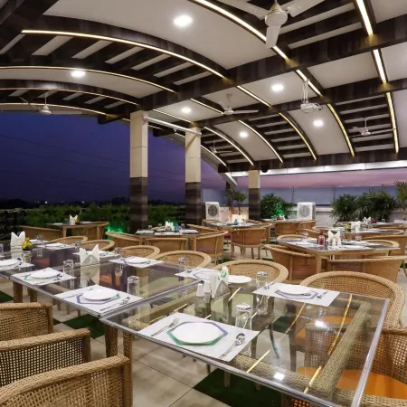 Treebo Daksh Residency