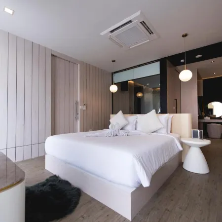Qlosest Hotel