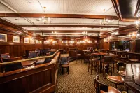 The Royal Hotel by Coastlands Hotels & Resorts - bar