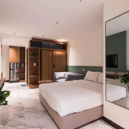 Luxe Paradise Suites Hotel Hoang Cau Отели рядом с достопримечательностью «Перекресток Со»