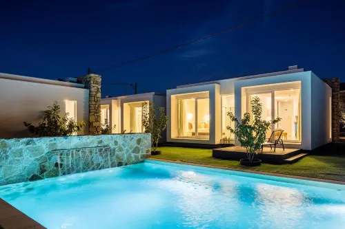 Cerca Design House Hotels in Fundao