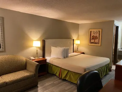 Travelodge by Wyndham Laurel/Ft. Meade/Near Nsa Hotels near Pavilion
