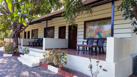 Bright View Cottage Отели в г. Gir Somnath
