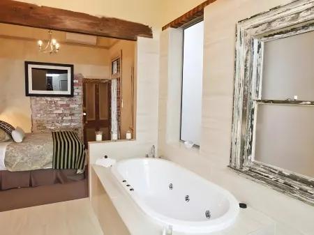 Indulge Apartments Mildura - Eighth Street