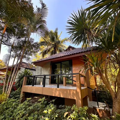 Thanjida Resort Hotels near Thai-Laos Friendship Bridge No.2