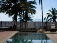 Rose Bay Resort - Pools