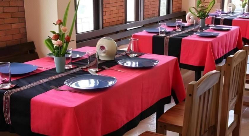 푸마니 라후 홈 호텔