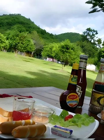 รูปภาพของพอเพลิน ฮิบรีสอร์ท แอท สวนผึ้ง