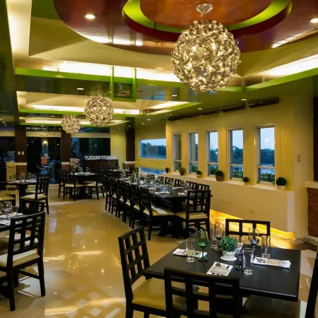 950 Condotel
