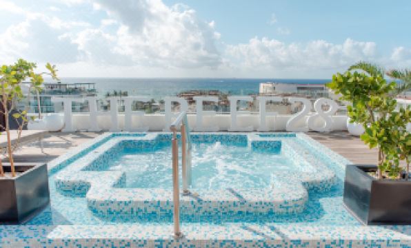 The Reef 28 Hotel & Spa - Luxury Adults Only - All Suites - with Optional All Inclusive