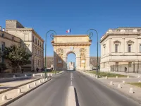 Aparthotel Adagio Montpellier Centre Comedie ル・コリュム周辺のホテル