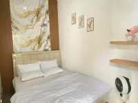 Aurora Hils Hotels in Caringin