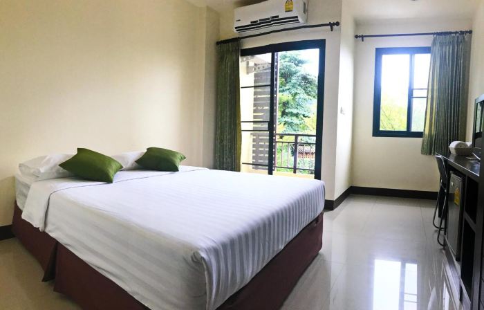 T.P. Place Hotel