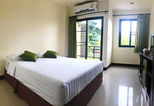 T.P. Place Hotel - 조식 운영