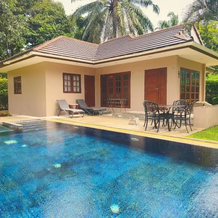 Alisea Pool Villa Aonang