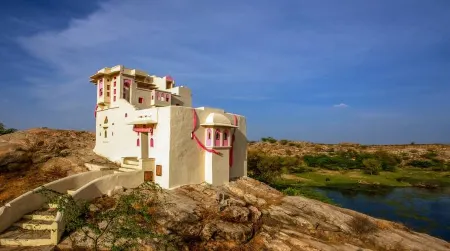 Brij Lakshman Sagar, Pali - Small Luxury Hotels of the World Отели в г. Пали