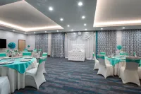 La Quinta Inn & Suites by Wyndham Manassas VA-Dulles Airport Hotels in Centreville