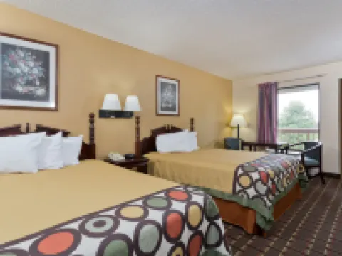 Super 8 by Wyndham Franklin Hwy 31 Hotels in Simpson County