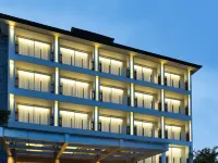 Fairfield by Marriott Bali Legian Hotels near Dewi Sri