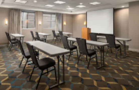 เรสซิเดนซ์อินน์ สนามบินนิวพอร์ตนิวส์