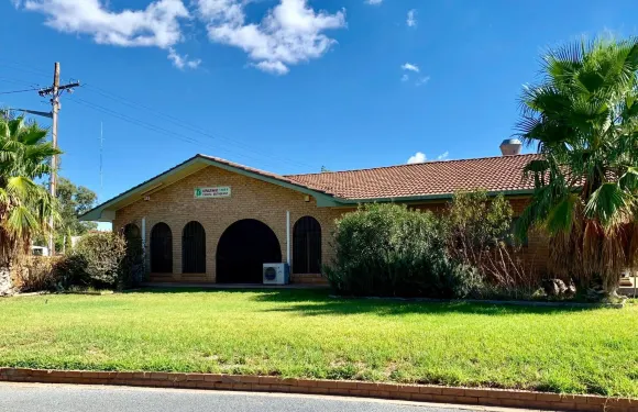 吉爾甘德拉汽車旅館